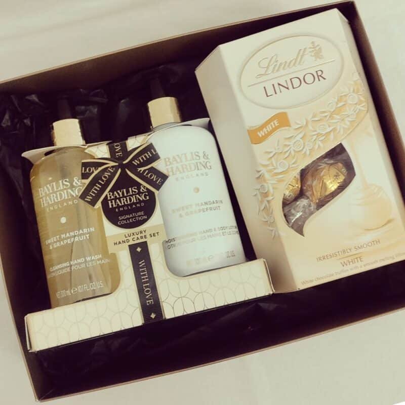 Luxury White Chocolate Pamper Hamper