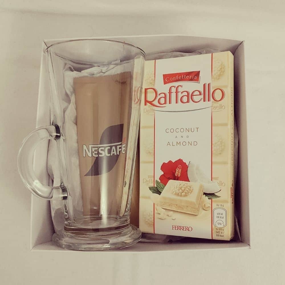 Latte Glass & Raffaello Chocolate Gift Set