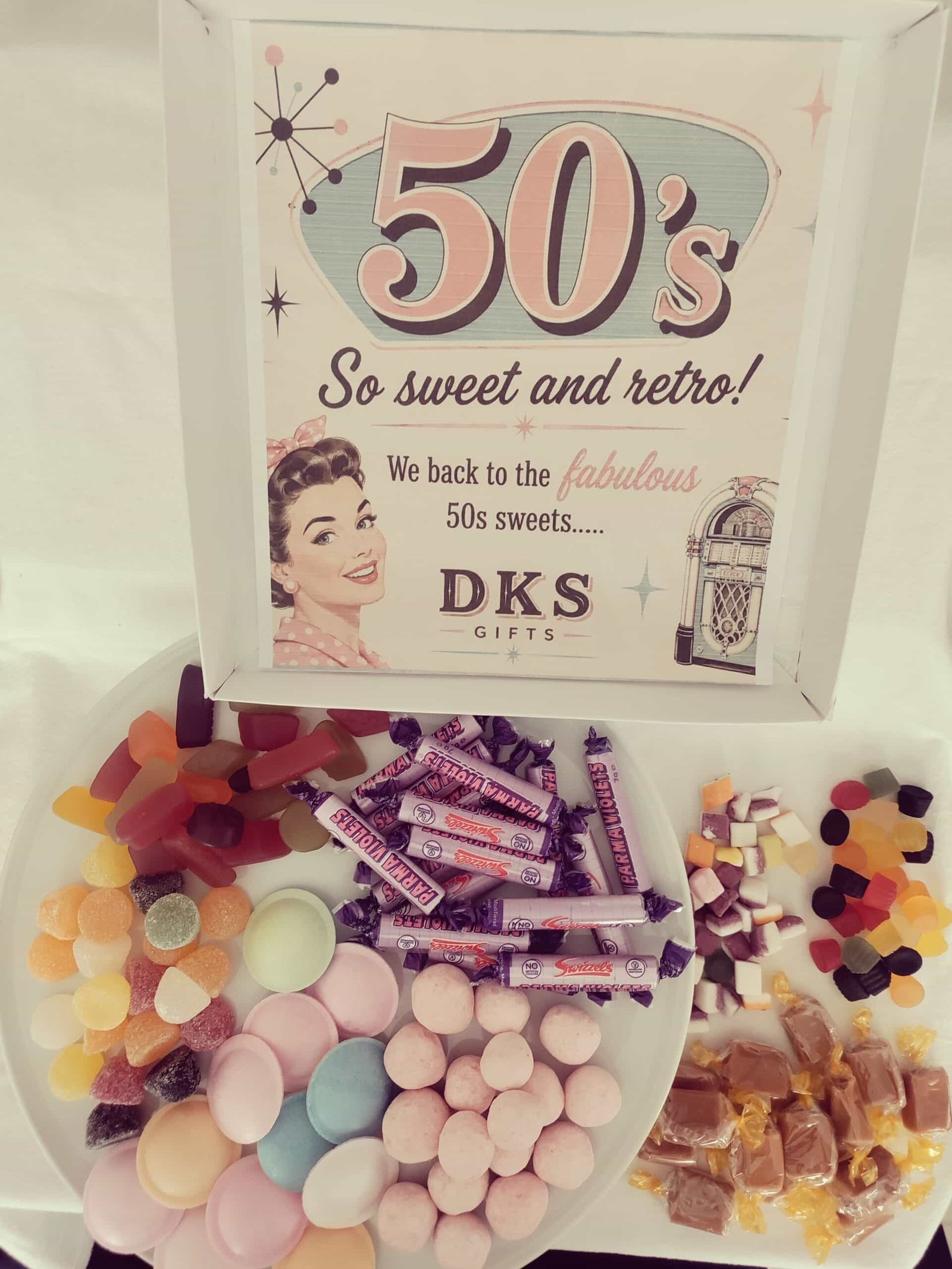 50s Retro Sweet Box – A Fabulous Vintage Sweets Gift